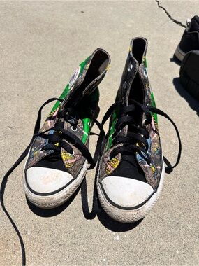 Kids High-Top Graphic Sneakers in Green and Black